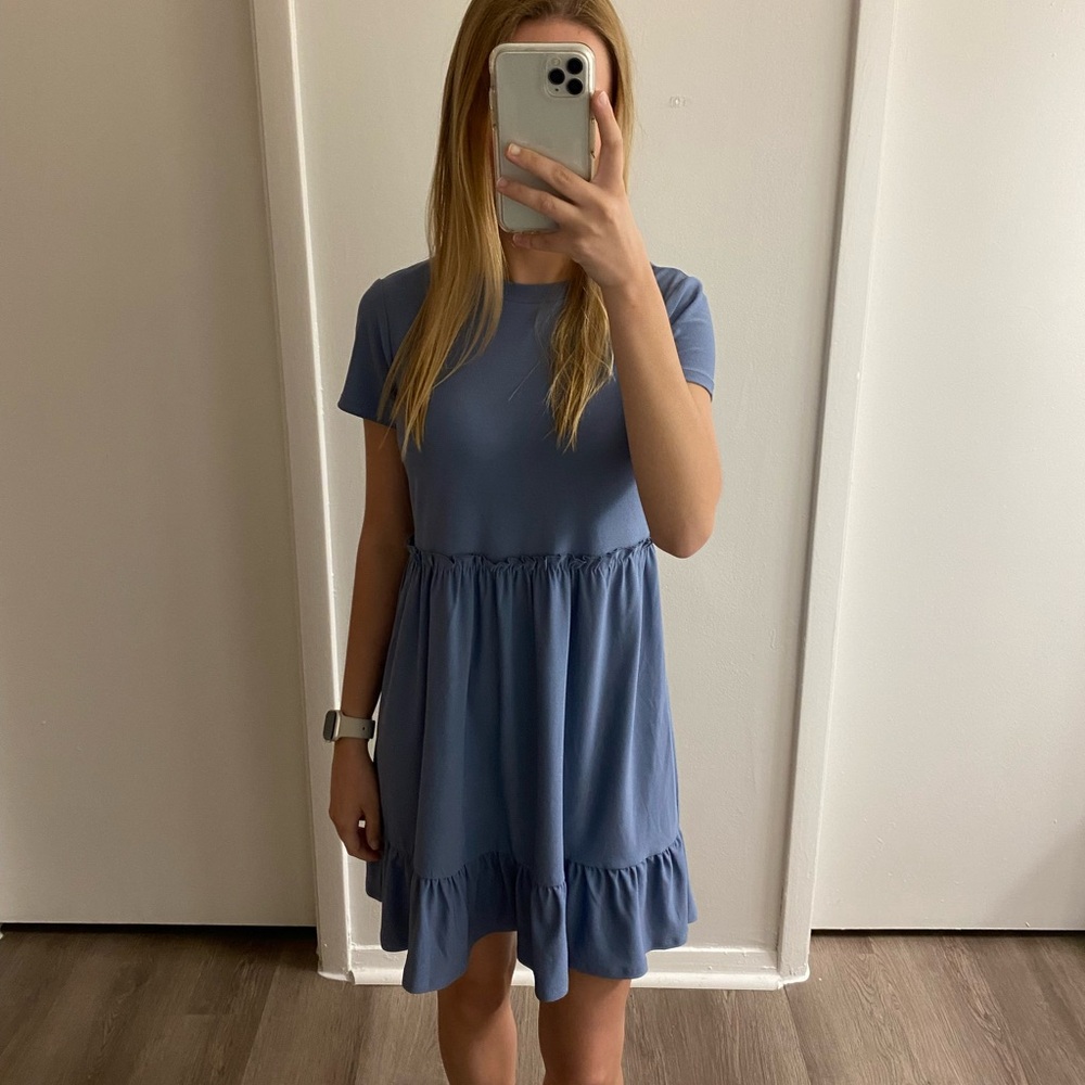 XS blue short sleeve dress with ruffles